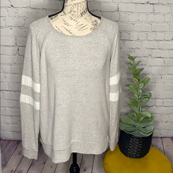 Pink Clover | Tops | Pink Clover Catalina Scoop Neck Knit Long Sleeve |  Poshmark